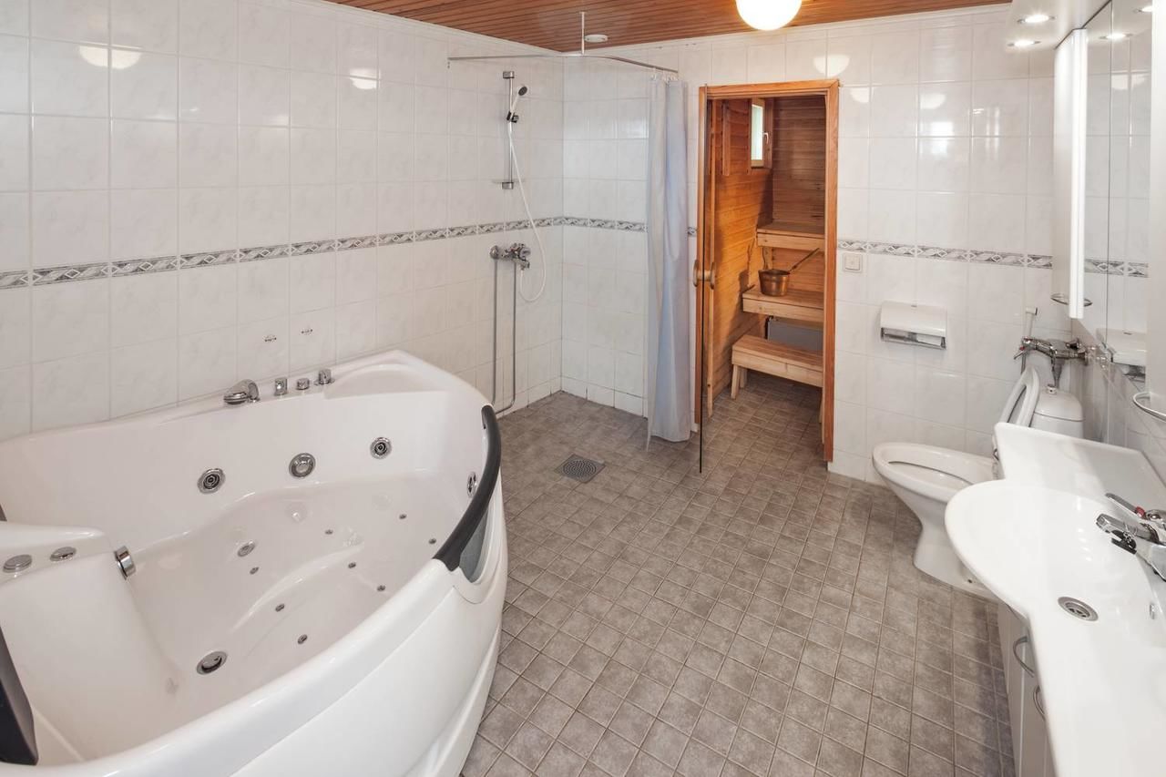 Комплексы для отдыха с коттеджами/бунгало Holiday Club Punkaharju Cottages Kulennoinen-9